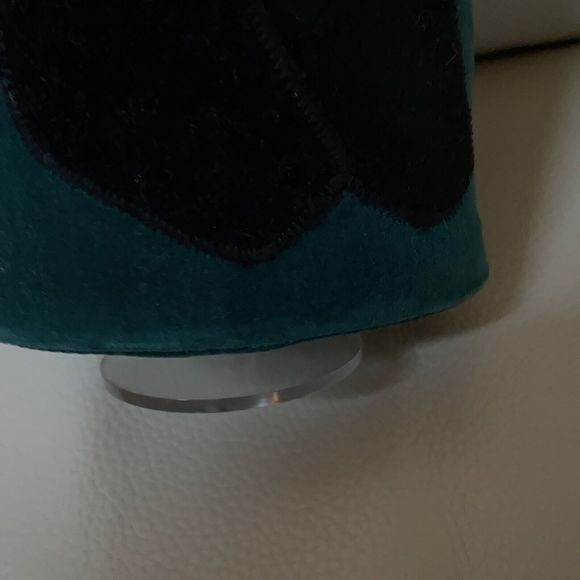 Woof & Poof Velveteen Christmas Stuffed Santa Musical VTG 1994 Handmade 14” - Picture 5 of 6